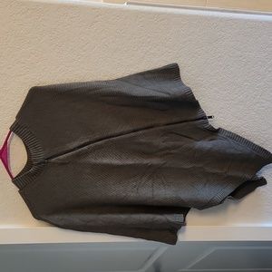 Lululemon double zip shaw- (sage green)